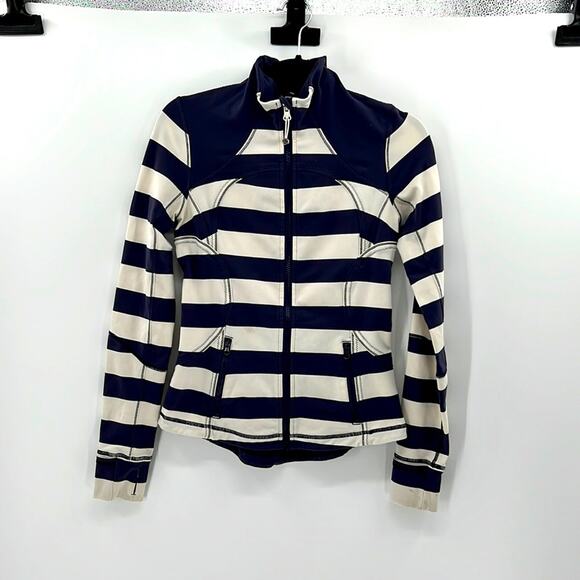 Lululemon Forme Jacket - Steep Stripe Cadet Blue Horizontal/Cadet - 6 - Picture 1 of 10